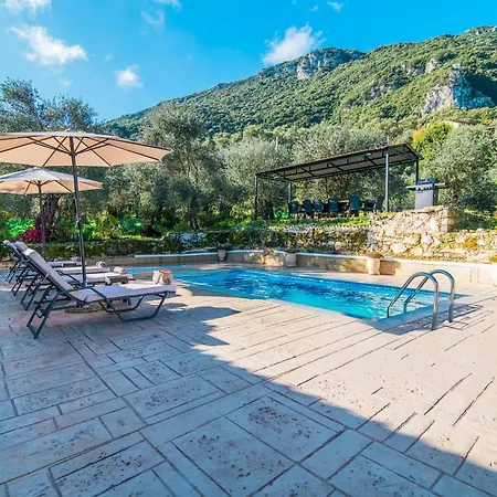 Villa Taxiarchis By Corfuescapes